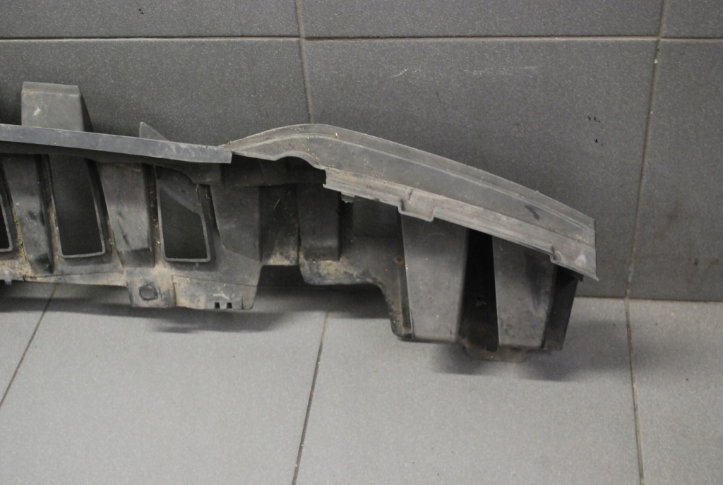 Накладка усилитель бампера mercedes a1698850065 Киев