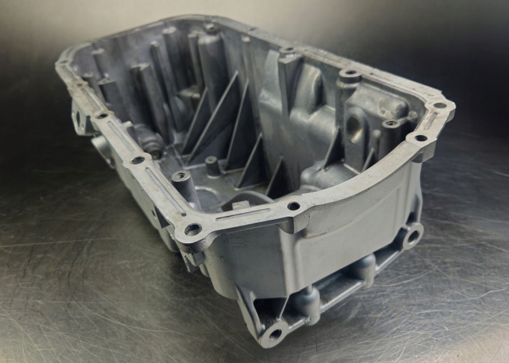 Купить Поддон масляная jeep cherokee fiat 2.2 crdi 55259296