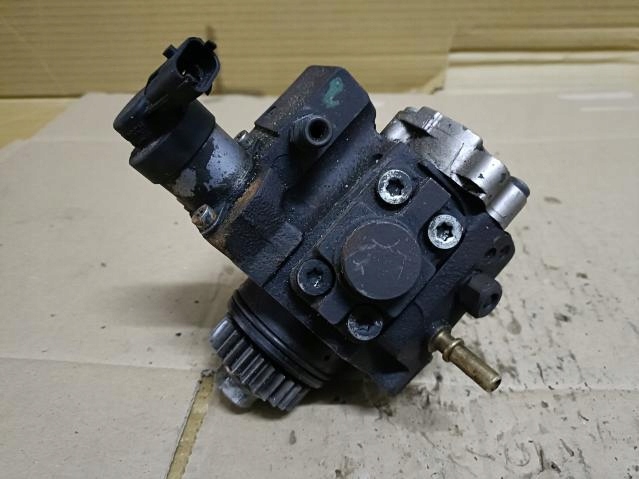 фото №1, Насос упорскування renault trafic ii 2.0 8200690744