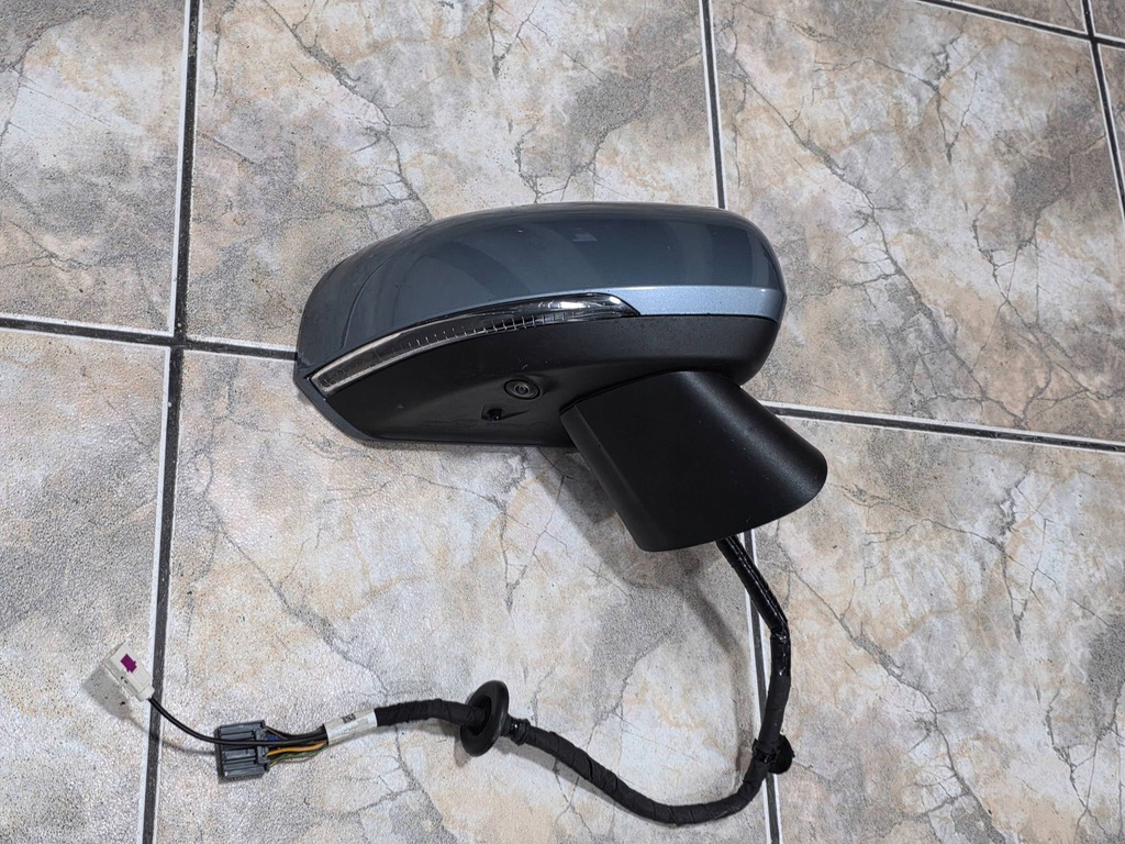 фото №11, Volvo v60 s60 2024 зеркало камера ассистент lifting 15+1