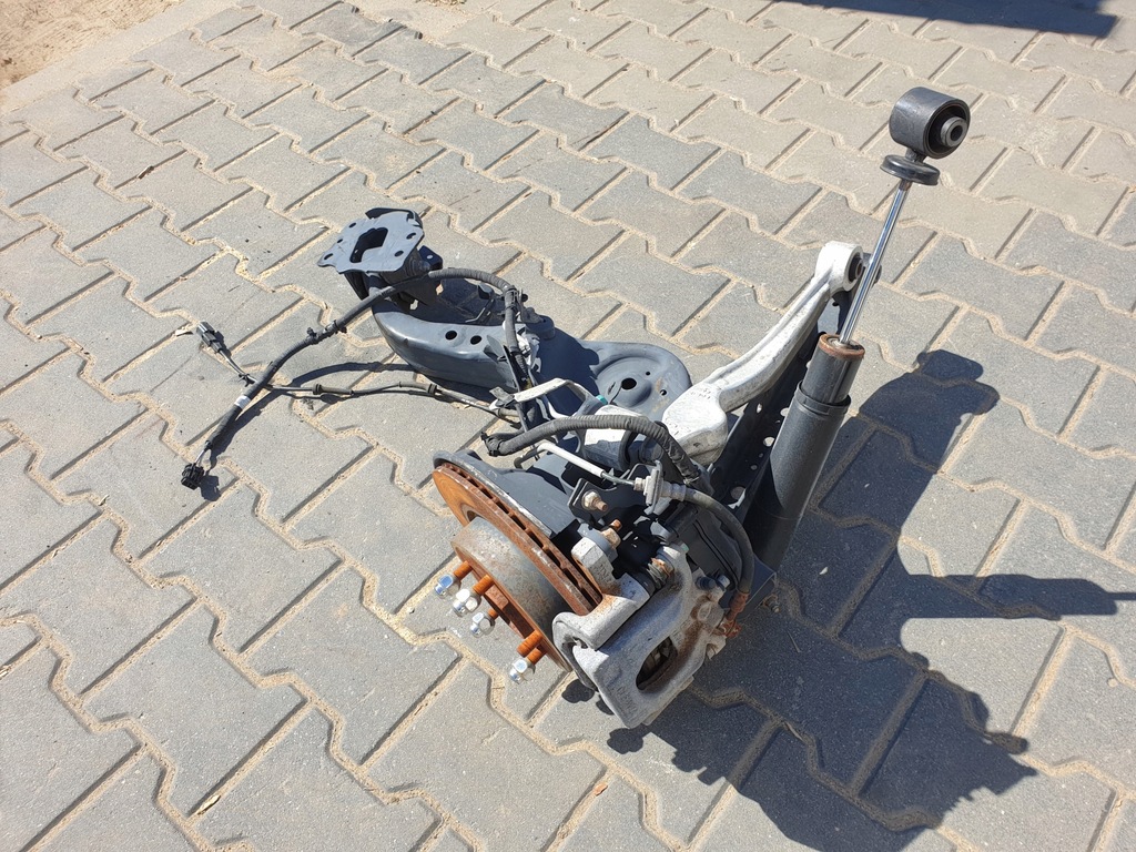 фото №1, Renault koleos ii поворотный кулак левый задняя 4x4 рычаги