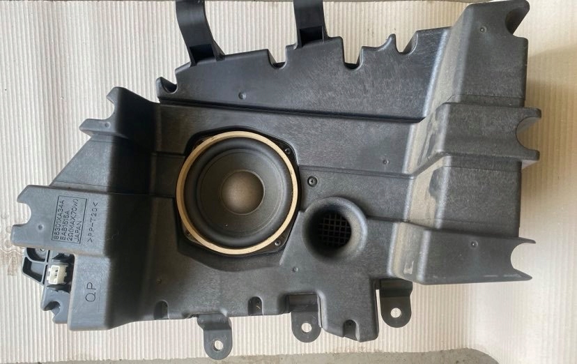 фото №1, Динамик сабвуфер 86301xa34a subaru tribeca b9