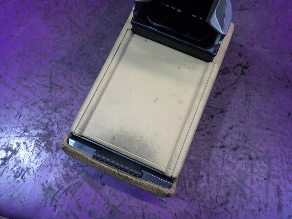 фото №9, Opel signum 03-05 підлокітник 13171945