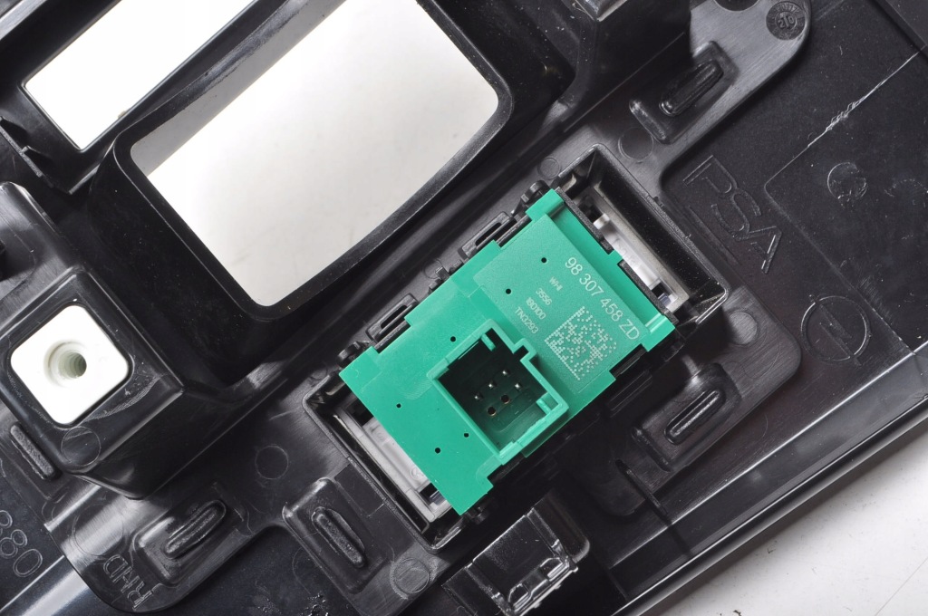 фото №7, Opel mokka b ii кронштейн na чашка 9837377880 9813146377 98327598yx 98307458zd