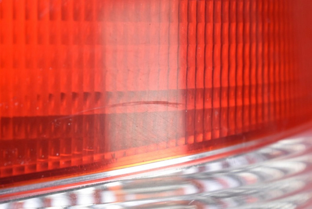 фото №8, Лампа права задня задня r92402-252 hyundai accent 2 ii 5d hb 99-13