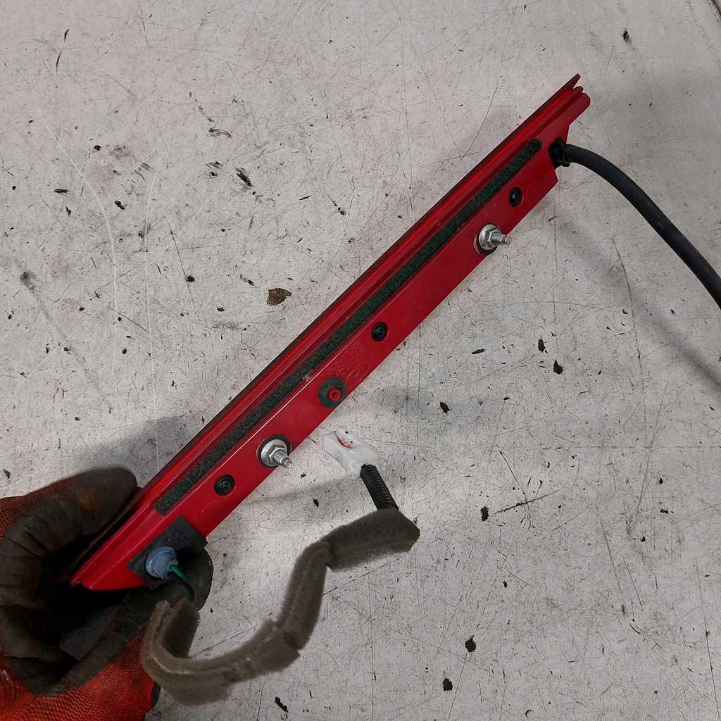 фото №6, Hyundai ix35 1,7crdi 2013 третій світло стоп 92700-2y0 з nowego автомобіля