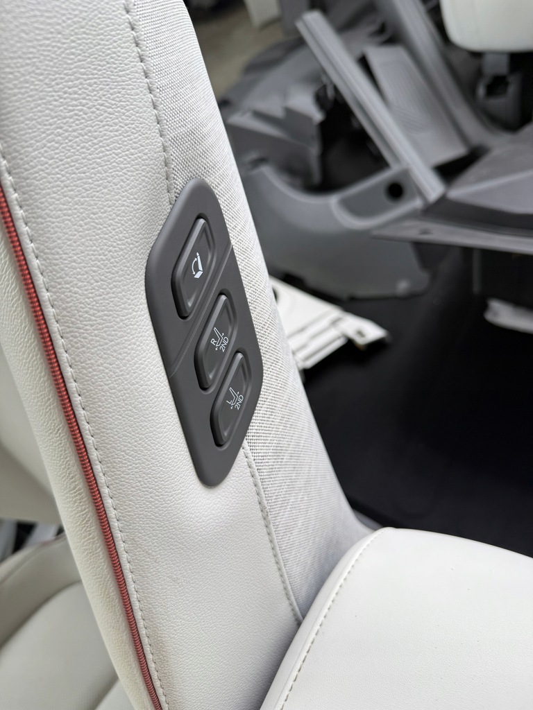 фото №14, Hyundai ioniq v 5 21- сиденья заднее сиденье обшивки салон комплект