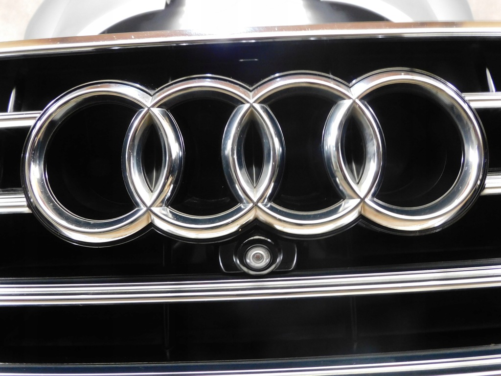 фото №10, Audi a8 d4 4h lift kompletny перед бампер лампы капот pas серебристый matrix