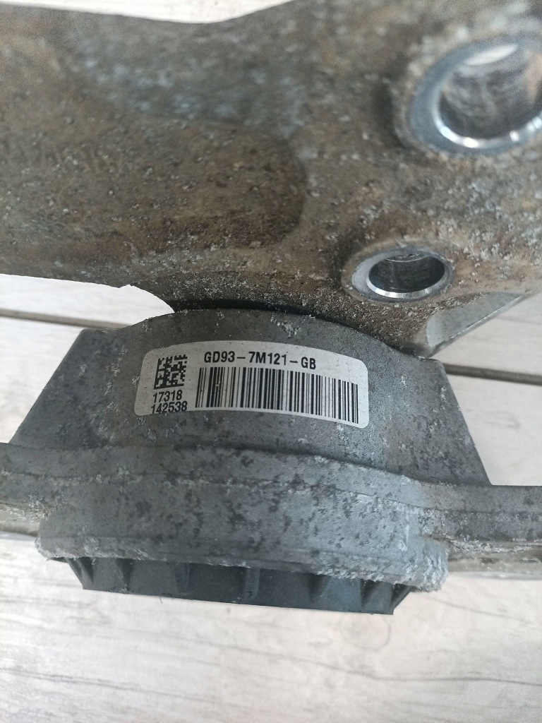 Купити Подушка кронштейн коробки передач 2017 lincoln continental gd93-7m121-gb