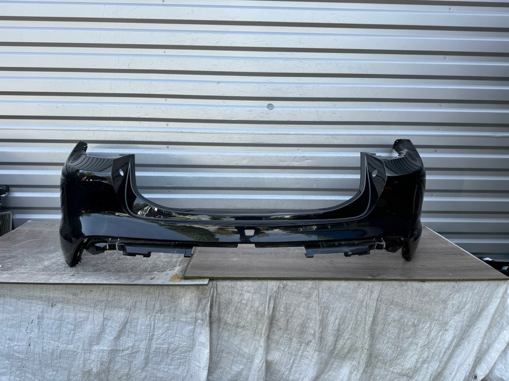 фото №1, Porsche taycan бампер задний задняя 9j0807421e