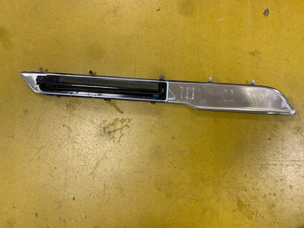 фото №3, Молдинг захист поріг citroen ds5 hybrid правий перед