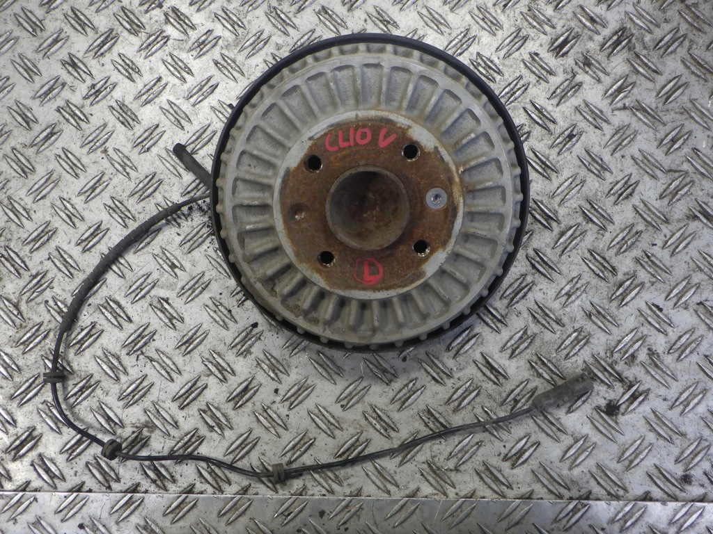 фото №1, Clio v ступица левый задняя барабан тормозной
