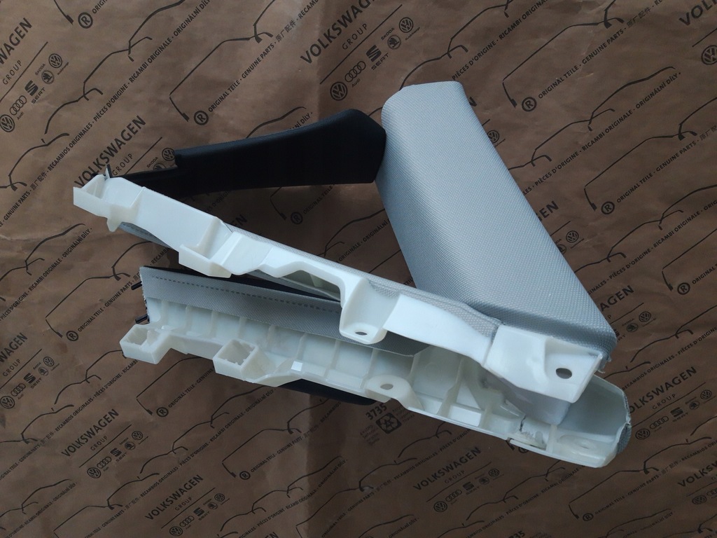 фото №7, Audi a5 8t lif sportback защита стойка левая правая 8t8867288a 8t8867287a