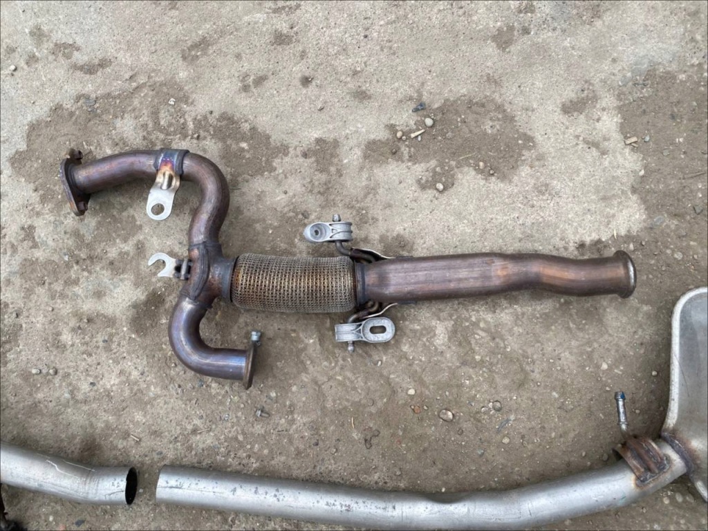 фото №13, Гасник chrysler pacifica 2018 faur10832h