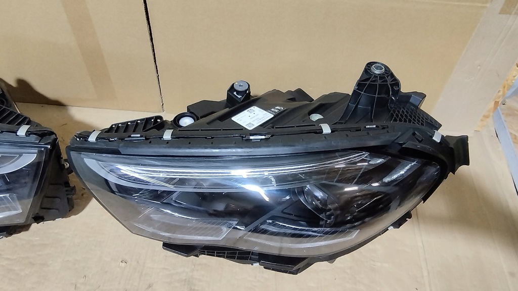 фото №8, Лампа mercedes e-klasa w214 digital light левая правая a2149068901 2149069001