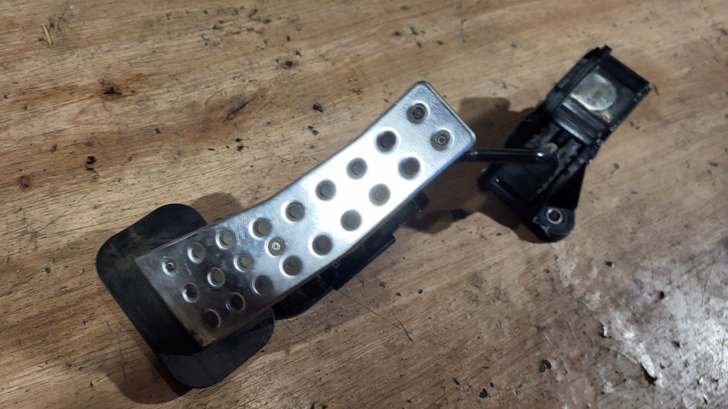 фото №11, Педаль газу потенціометр honda civic viii 8 ufo hb 5d 1,8 europa