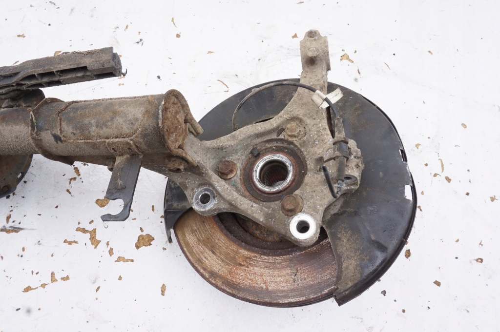 фото №1, Поворотный кулак ступица левый перед chevrolet malibu 2.0 vcdi