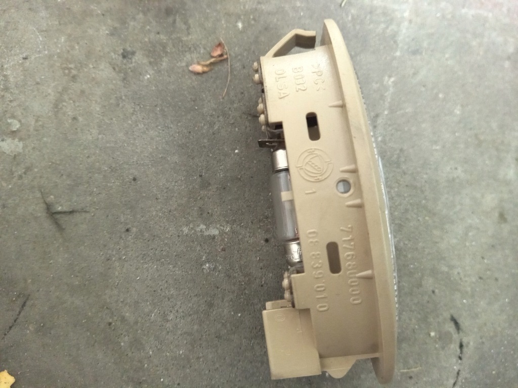 фото №7, Лампа освещение салона 717680000 lancia lybra