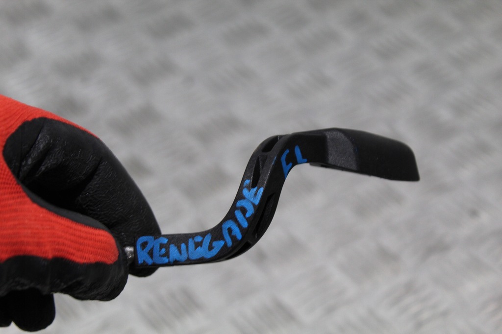 фото №2, Регулировка руля ручка jeep renegade lift