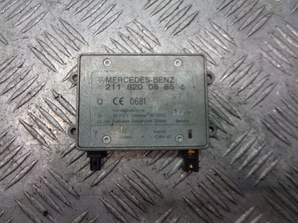 фото №1, Підсилювач антенний mercedes w203 2118200885