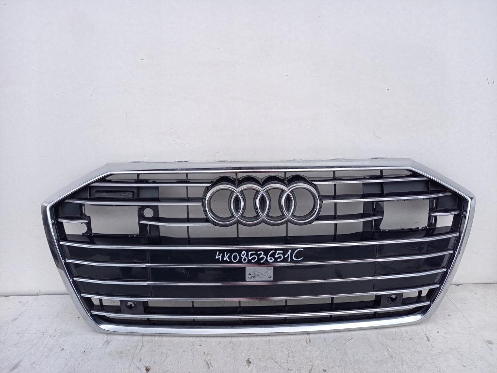 фото №1, Решітка радіатора решітка радіатора audi a6 c8 4k0853651c