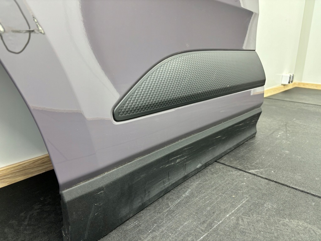 фото №6, Porsche macan ii 2024r.-- дверь правое задние задняя