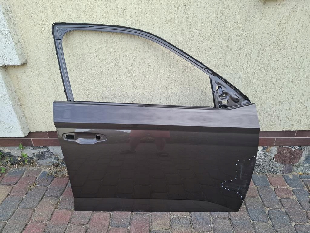 фото №1, Дверь передние правое skoda fabia iii 2015r