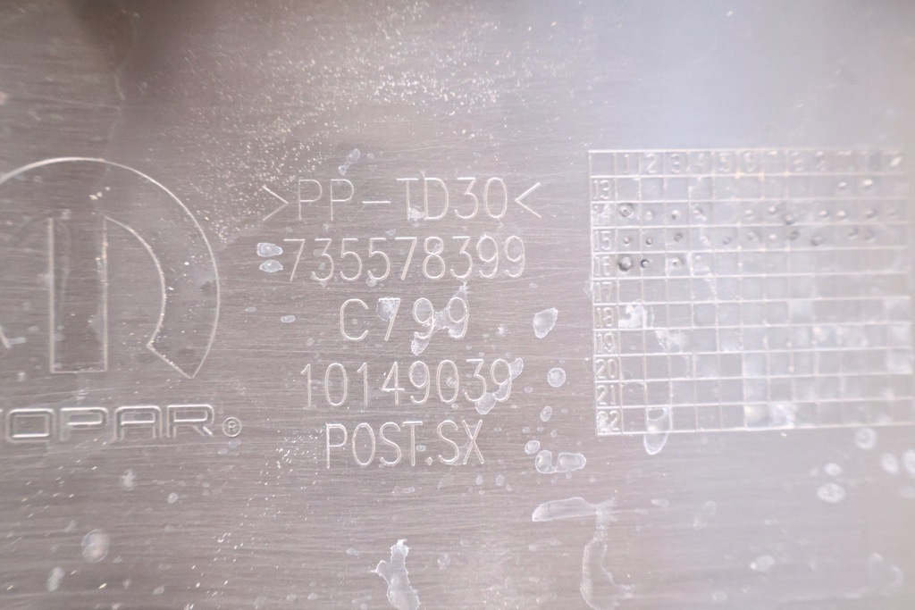 фото №9, Jeep renegade молдинг дверь левая задняя 735578399