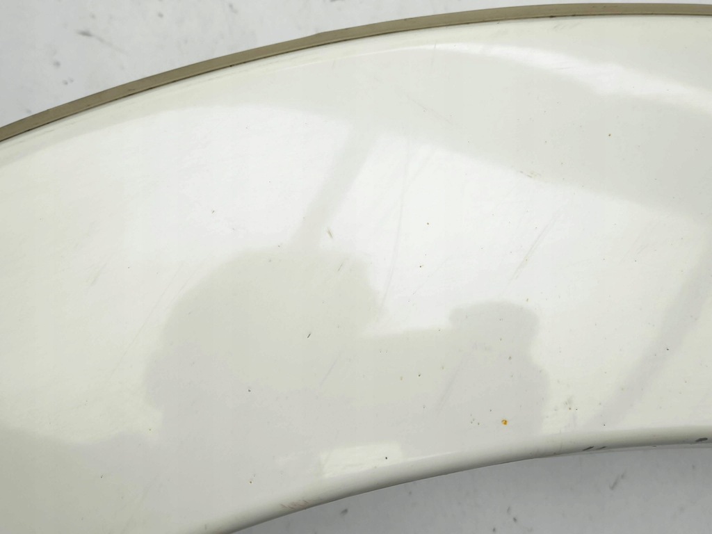 фото №13, Mitsubishi pajero 2007 левая сторона молдинг крыла заднего