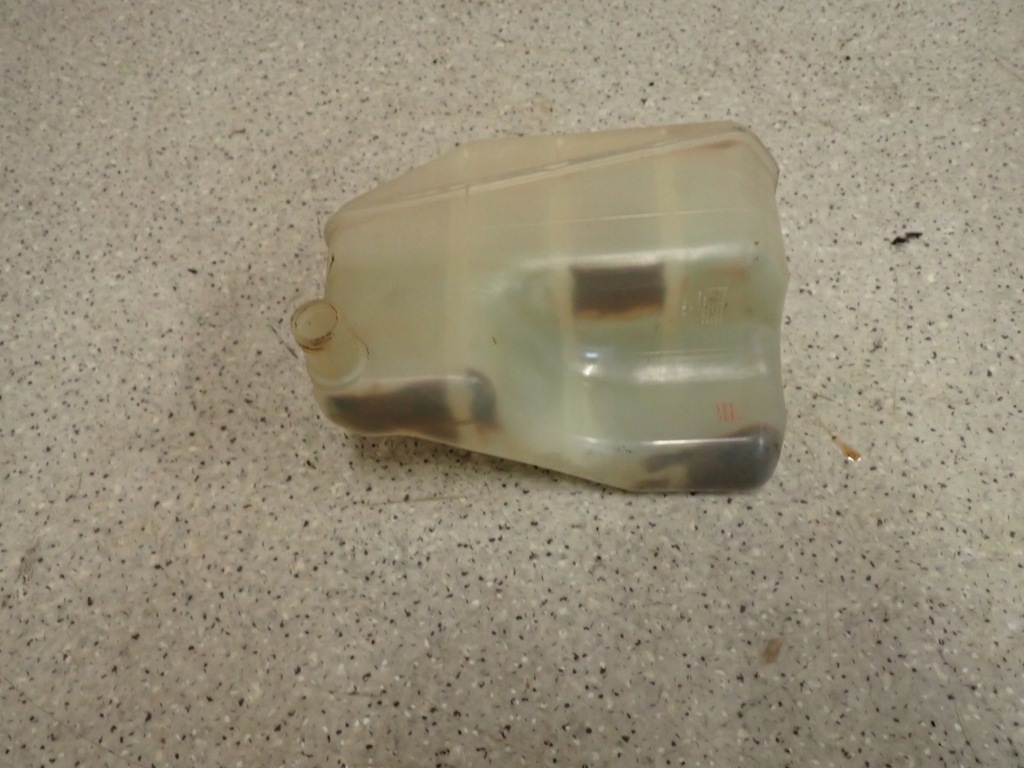 фото №4, Mitsubishi space star did бачок расширительный