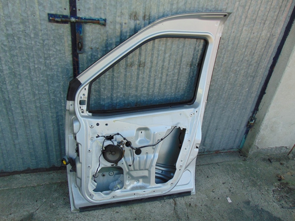 фото №16, Двері праве перед opel combo d 2010- fiat doblo ii колір сріблястий