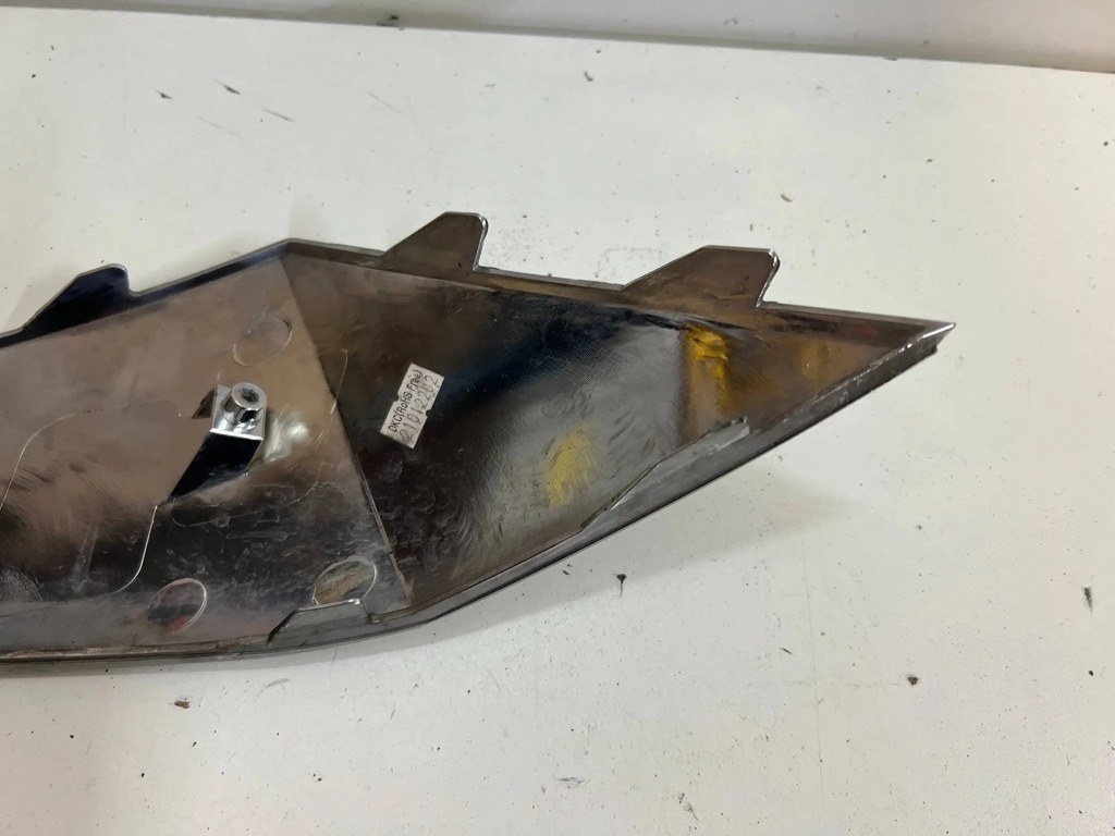 фото №10, Hyundai elantra vii 2021- права молдинг хром бампера передній перед oem