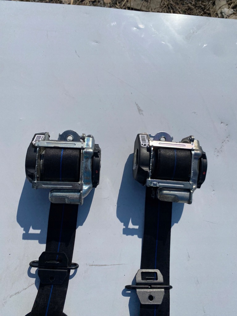 Ремень ремни renault megane rs iv безопасности левое  или правый  перед передний Оригинал