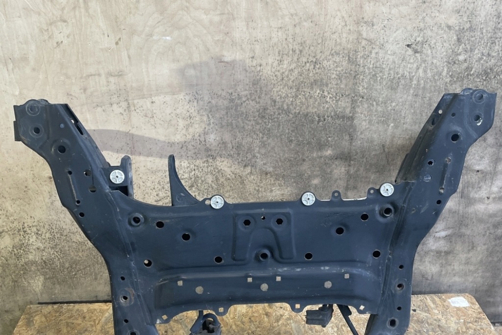 фото №9, Підрамник передні bmw 2 active tourer f45 6872729 2.0l бензиновий 141kw 2020