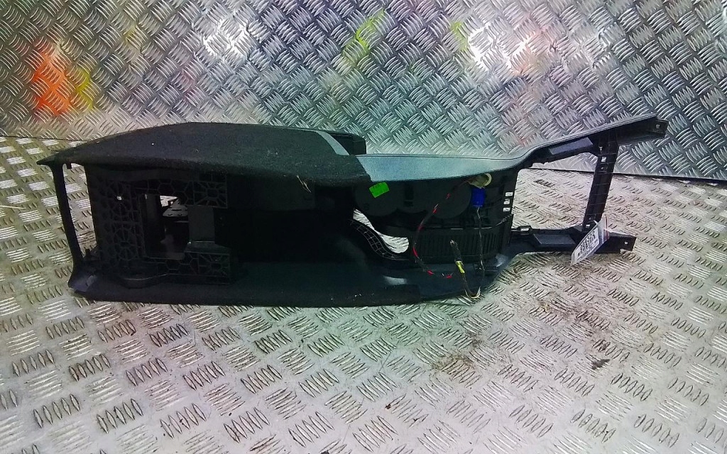 фото №8, Skoda octavia ii kombi туннель средний подлокотник