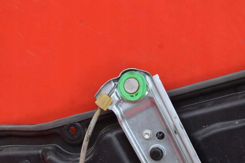 фото №8, Подъемник стекло правый задняя 30784313 volvo v60 1 i 12r