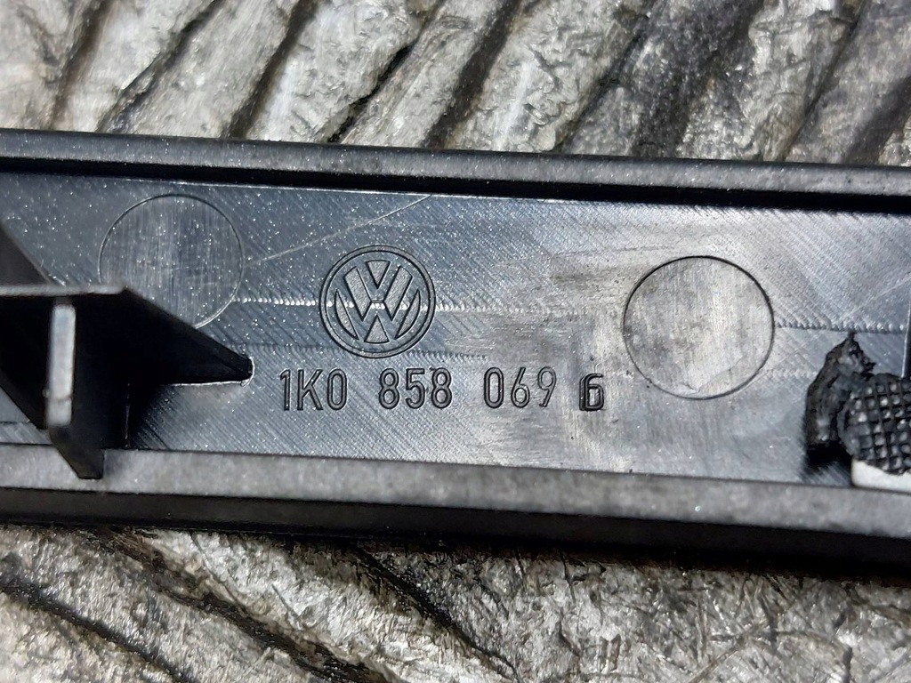 фото №10, Радио проигрыватель + панель обдув + рамка jetta v 1k0035180a 1k0858069g