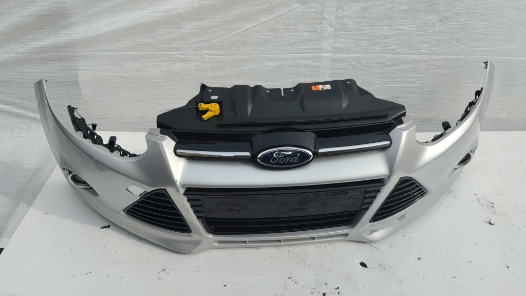 Купити Бампер перед передній ford focus mk3 kompletny