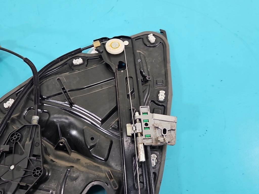 фото №7, Подъемник задняя левый vw passat cc 1k0959795q sedan