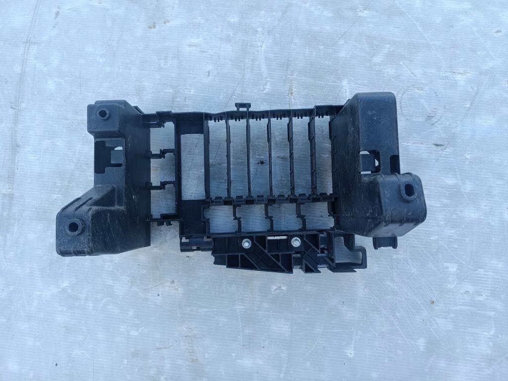 фото №1, Audi a8 d4 коробка запобіжників 4h0907348c