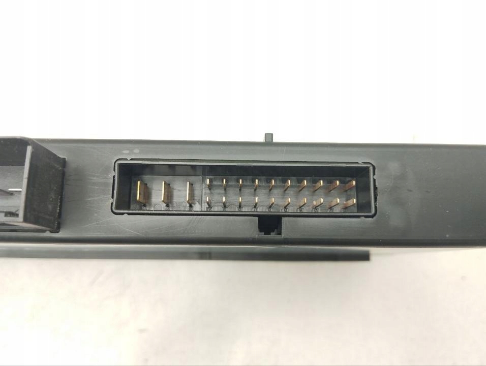 фото №9, Средний блок управления система комфорта rolls-royce ghost 2010 106818