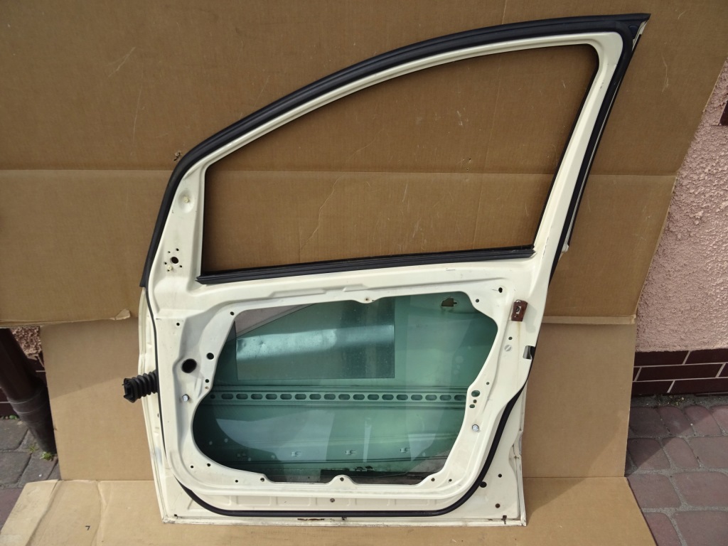 фото №5, Mercedes b-klasa w245 дверь правое перед