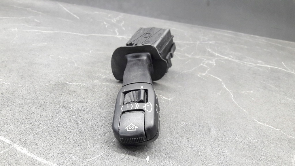 фото №3, 8360880 переключатель дворник bmw e30