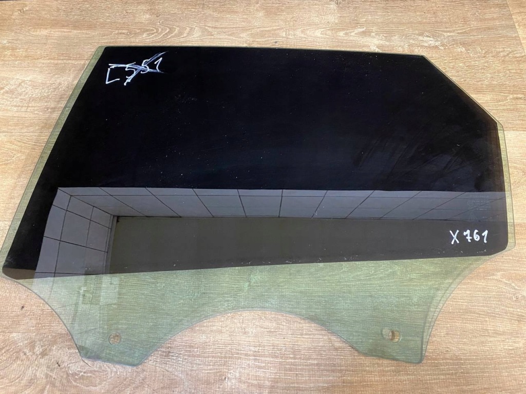 фото №1, Стекло дверь левый задняя левая задняя jaguar f-pace x761 2018r