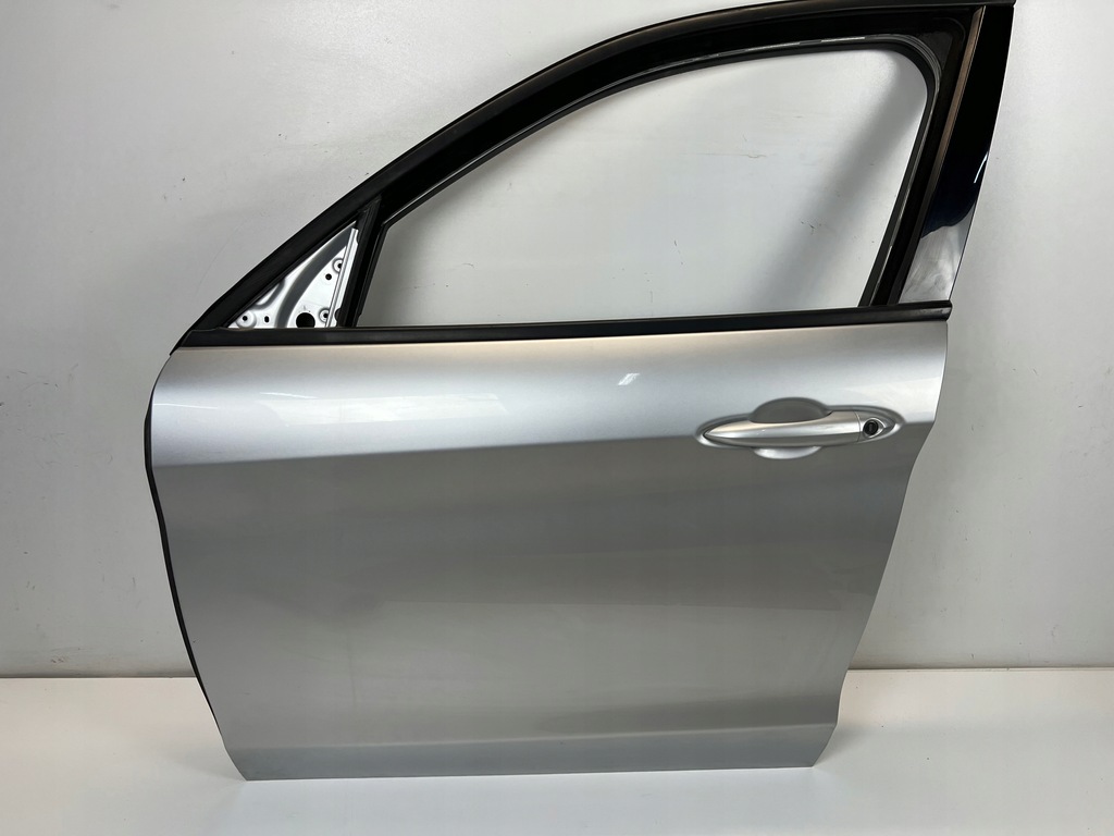 фото №1, Alfa romeo stelvio дверь правое левая перед