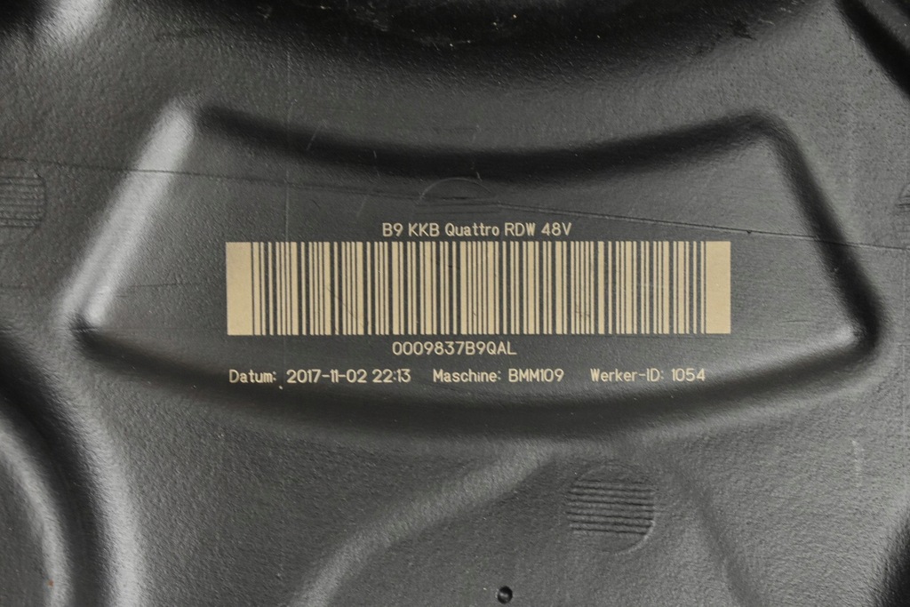 фото №13, Audi s5 b9 f5 3.0 tfsi quattro coupe 2018 бак топлива 8w6201021k