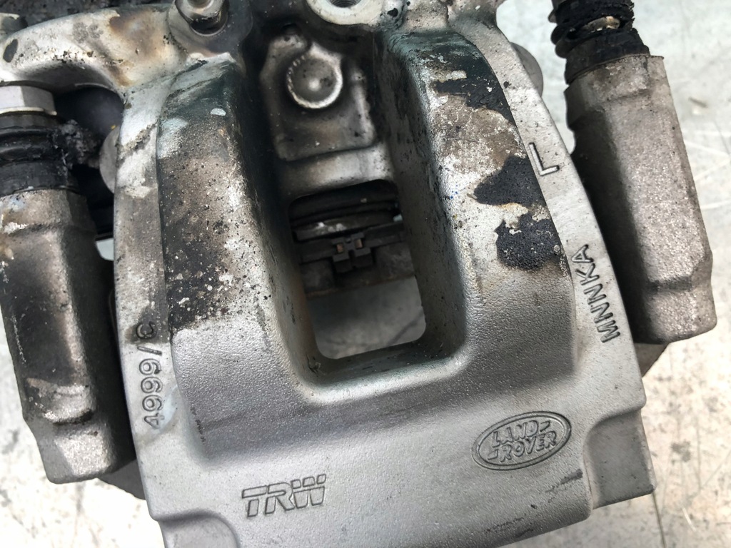 фото №2, Land rover discovery v l462 супорт лівий задня