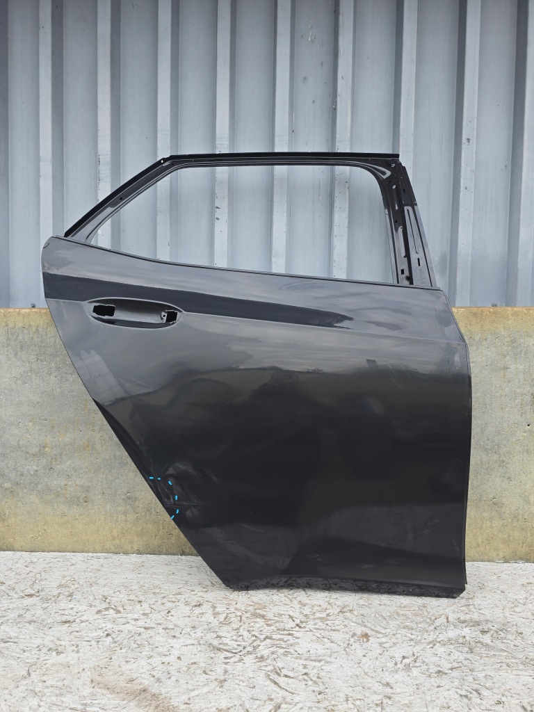 фото №1, Vw id3 id.3 дверь правое задняя задние 10a833312b