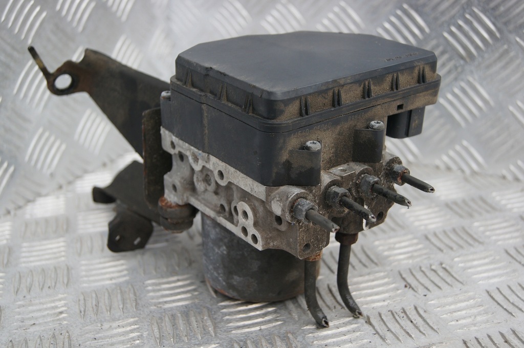 фото №1, Toyota highlander 2015 usa насос abs