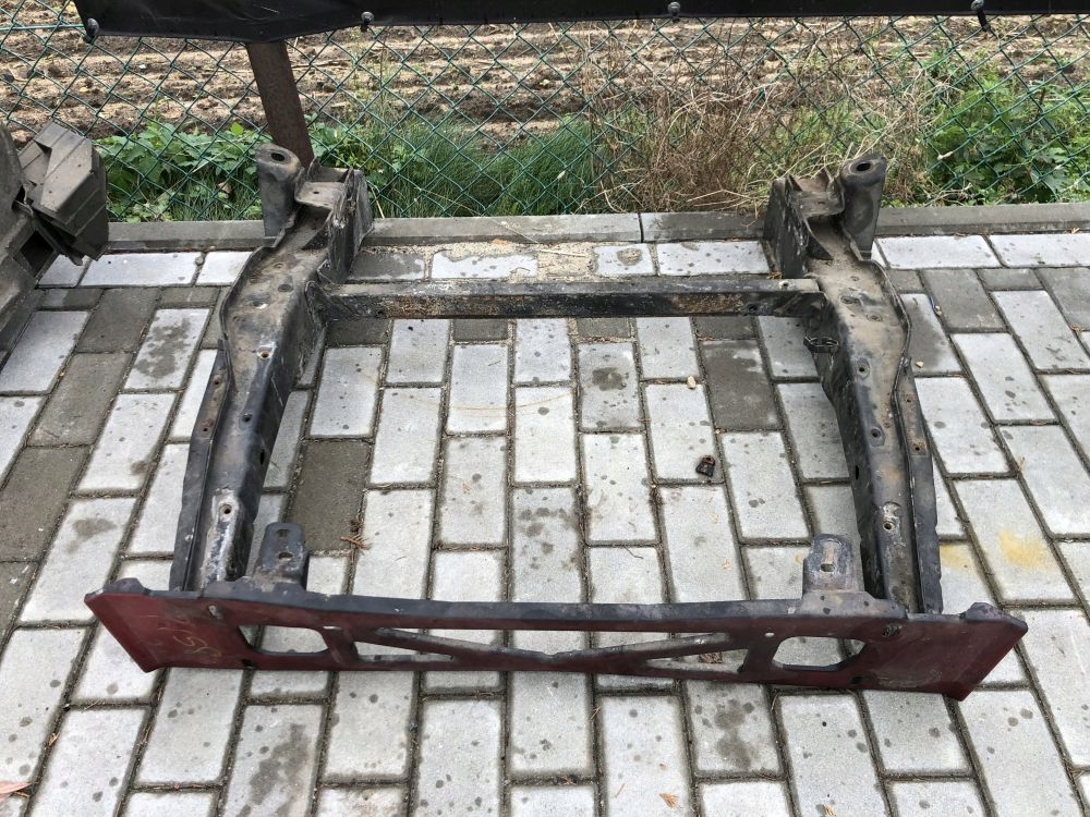 фото №1, Chevrolet corvette c4 лонжерон балка перед передня 1984-1990 rok